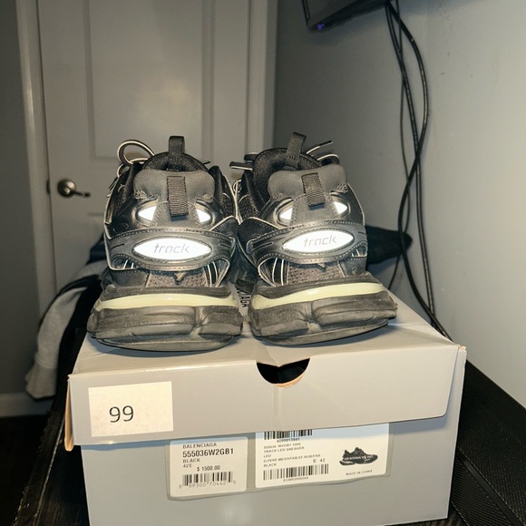 balenciaga track led with receipt on the box straight frm saks - Picture 6 of 8